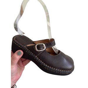 Born Girls Brown Leather Mary Jane Clogs Adjustable Buckle Strap Comfort